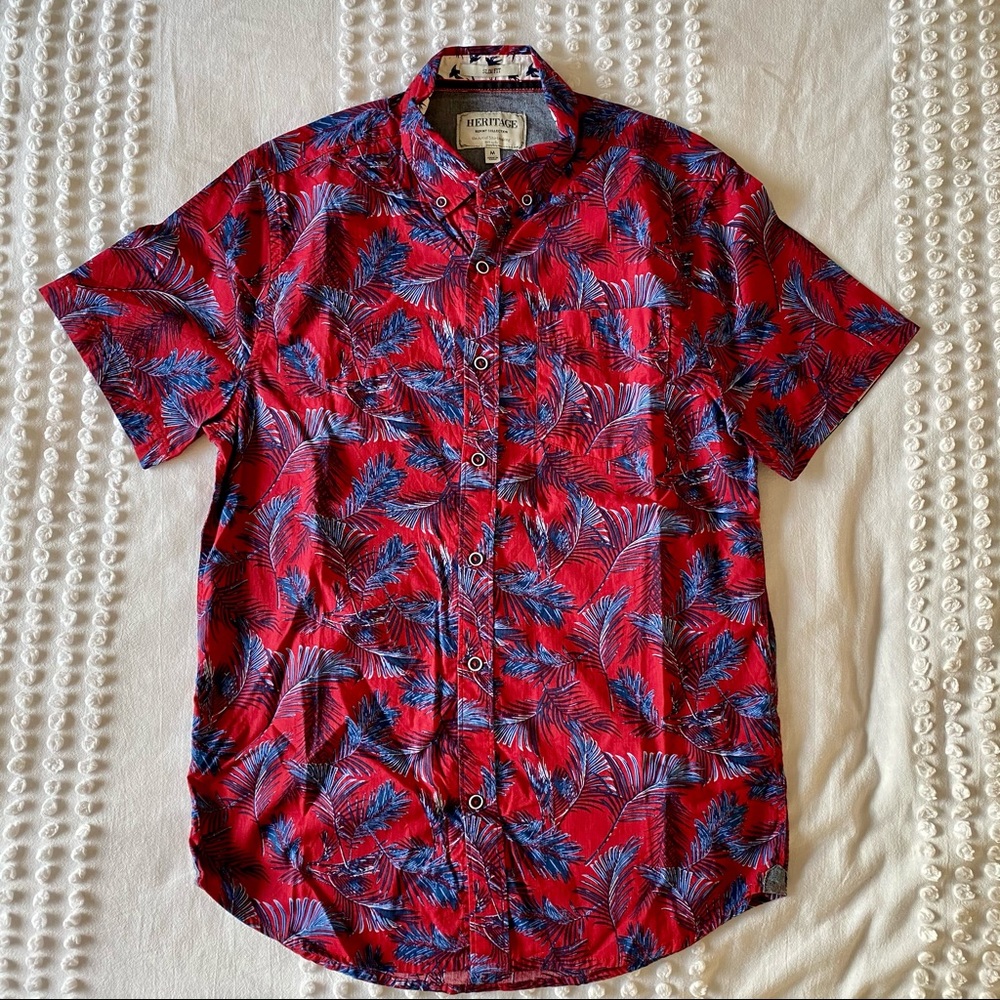 Heritage Slim Fit Medium Red Shirt w/ Print